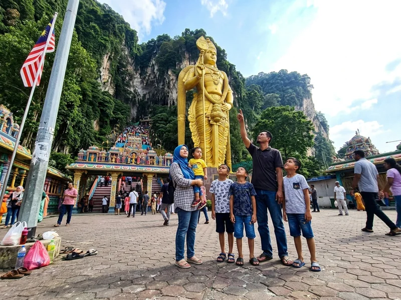 The 42.7 metre golden Lord Murugan statue at Batu Caves